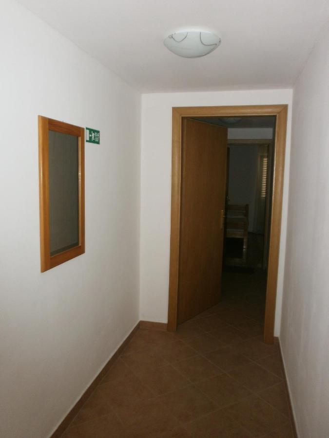 Apartments By The Sea Podgora, Makarska - 12326 Eksteriør bilde
